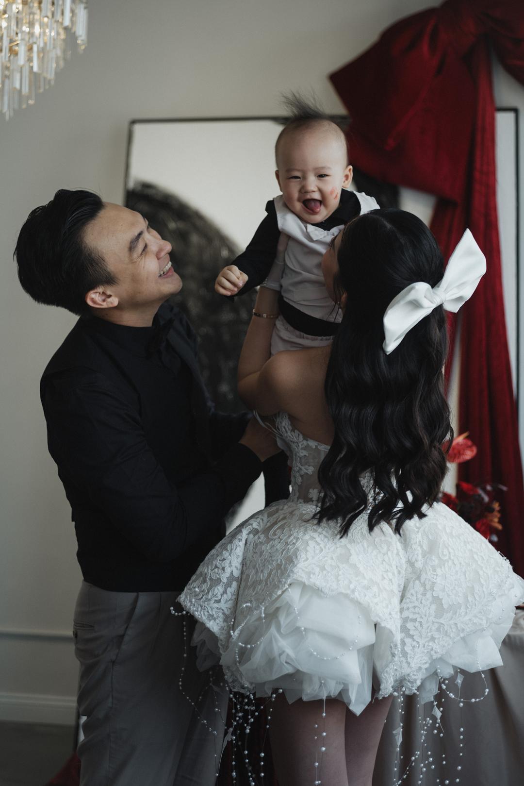 Tony & Âu Ngân